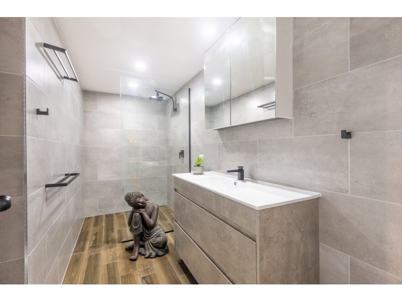 6h/510 Marine Parade, Biggera Waters QLD 4216