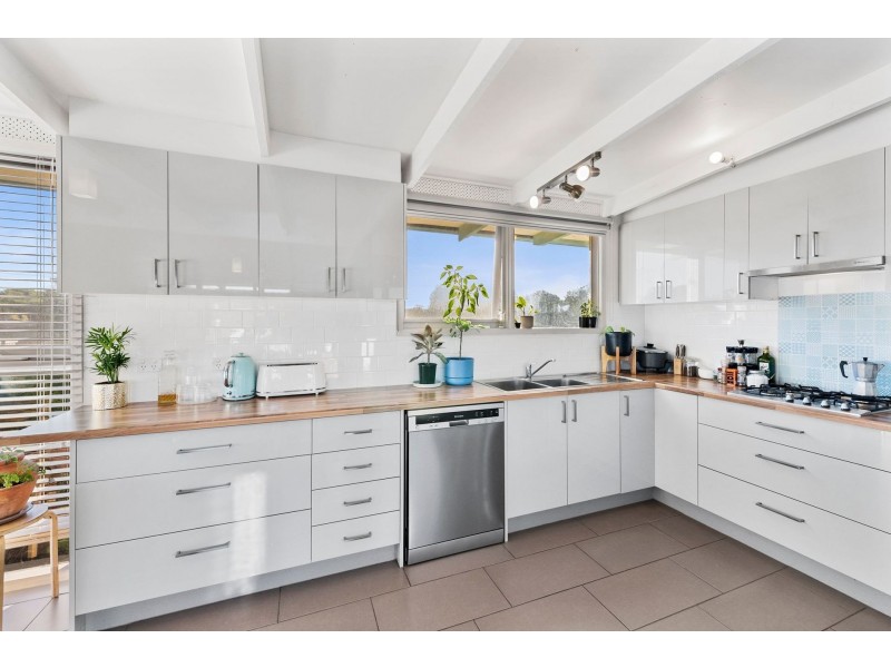 130 Spray Street, Rosebud VIC 3939