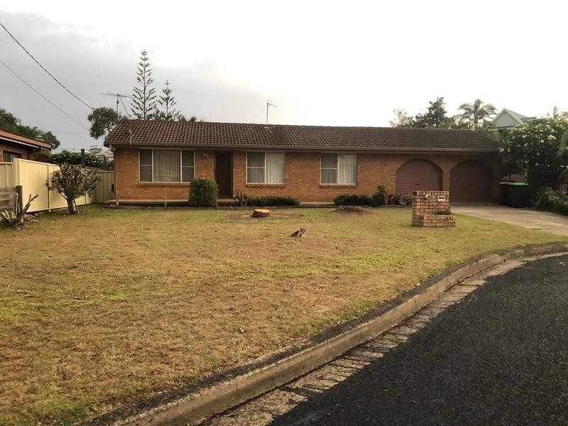 39 Turon Parade, Woolgoolga NSW 2456