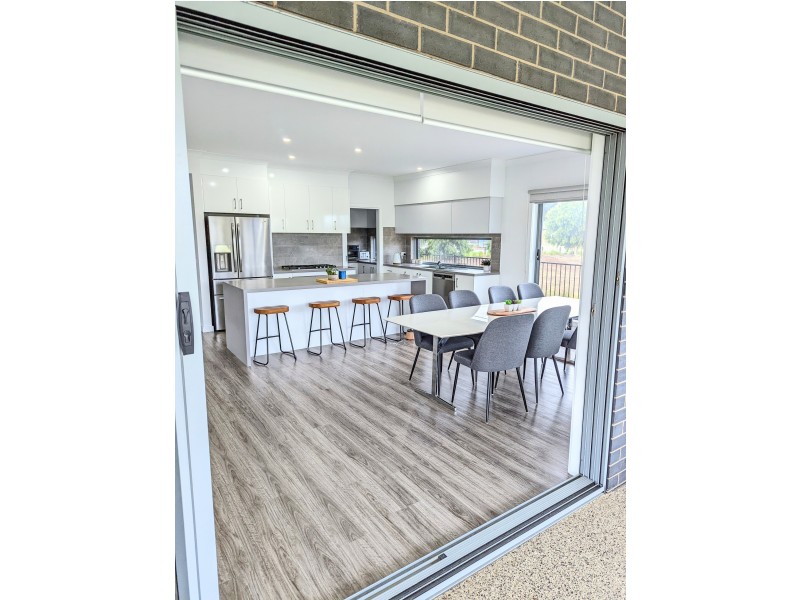 92 Sunningdale Boulevard, Tatura VIC 3616