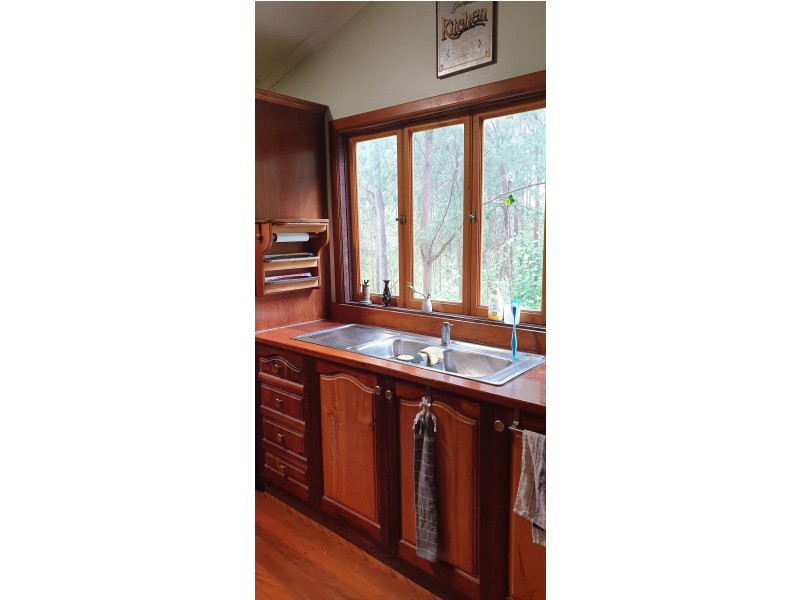 219 Greys Lane, Ravenshoe QLD 4888