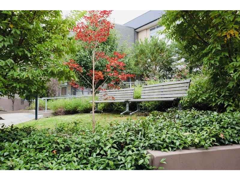 21/15 Mower Pl, Phillip ACT 2606