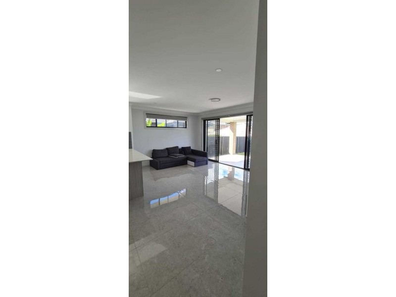 92 Jardine Drive, Edmondson Park NSW 2174