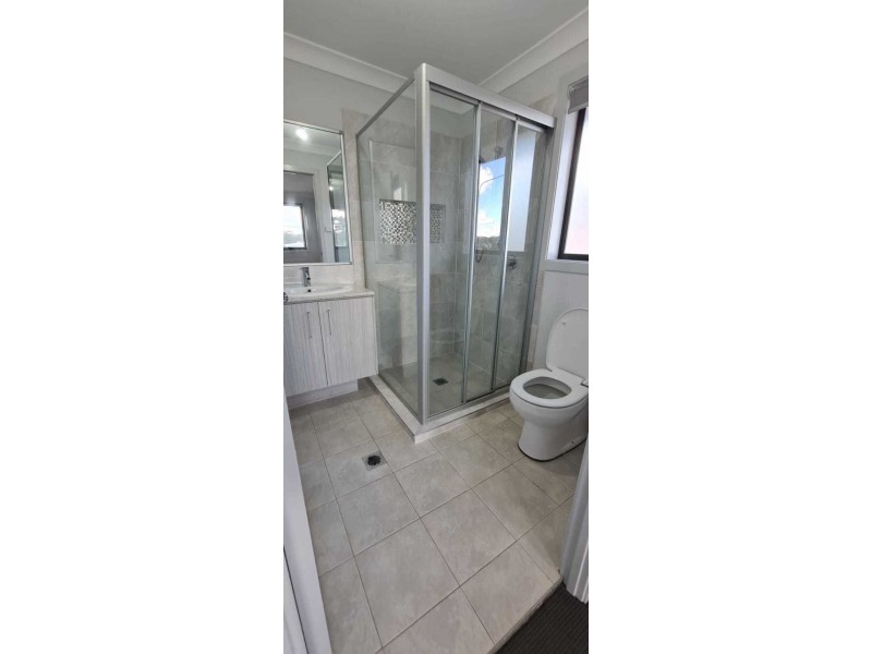 92 Jardine Drive, Edmondson Park NSW 2174