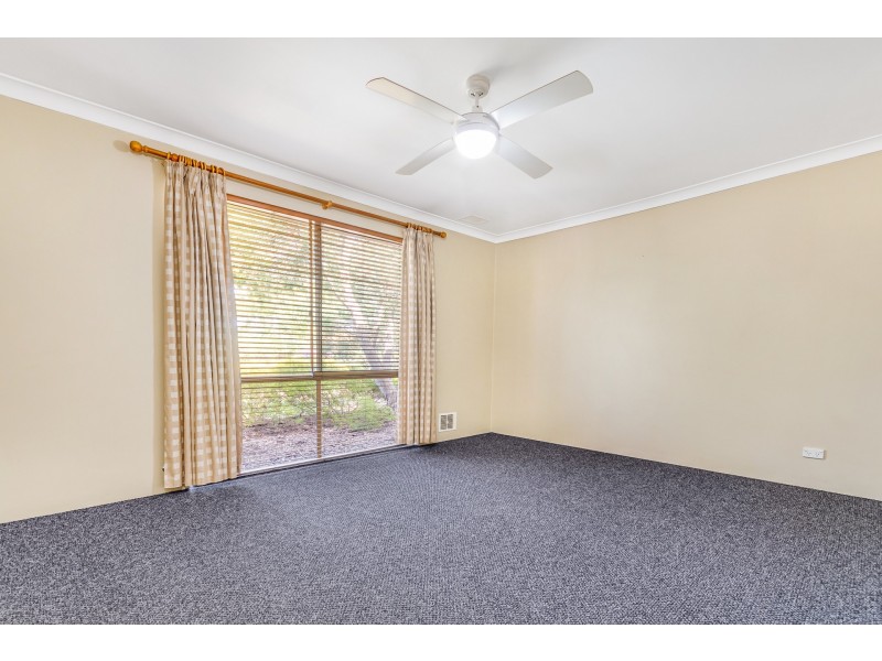 8 Bonneville Way, Joondalup WA 6027