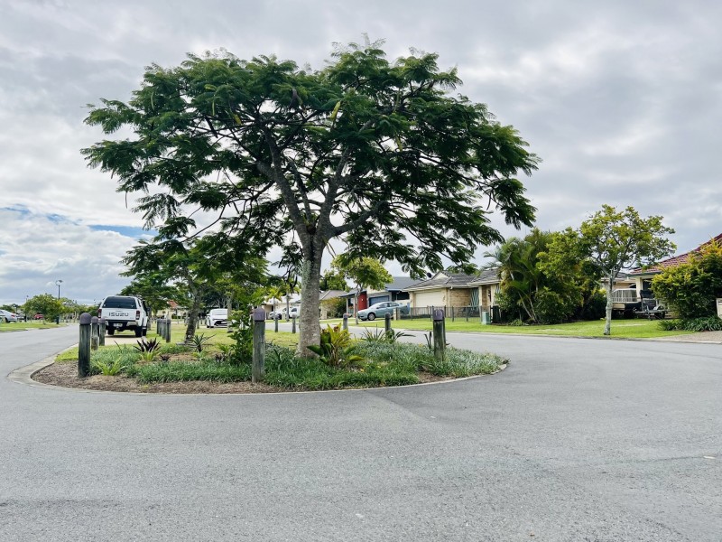 Sandstone Point QLD 4511