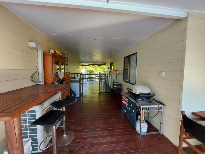 12 Easton Street, Capella QLD 4723