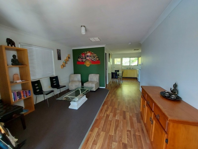 12 Easton Street, Capella QLD 4723