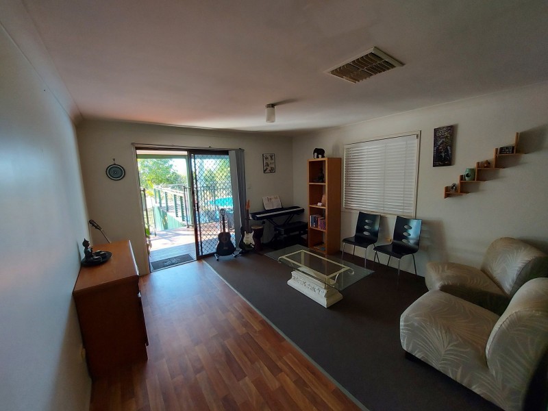 12 Easton Street, Capella QLD 4723