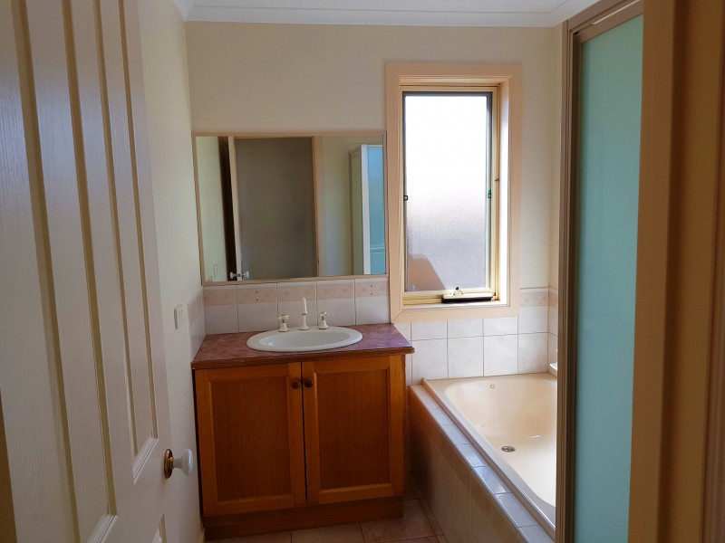258 Mcgrath Rd, Wyndham Vale VIC 3024