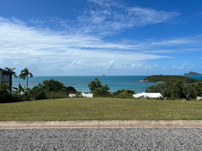 15 Gloucester Avenue, Hideaway Bay QLD 4800