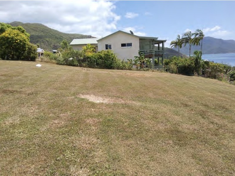15 Gloucester Avenue, Hideaway Bay QLD 4800