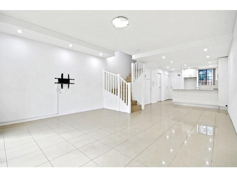 4/531 Woodville Road, Guildford NSW 2161