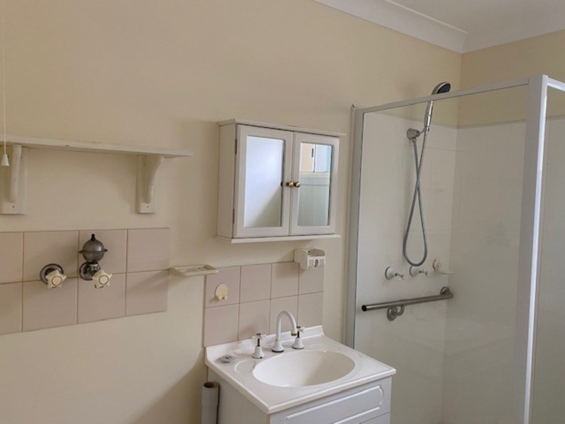 33/278-280 Princes Highway, Bomaderry NSW 2541