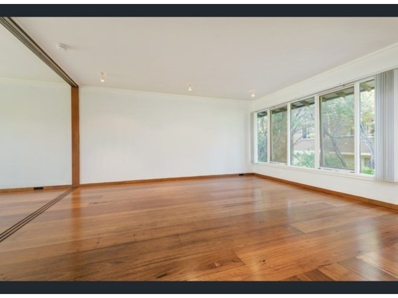 8/2 Seaview Avenue, Newport NSW 2106