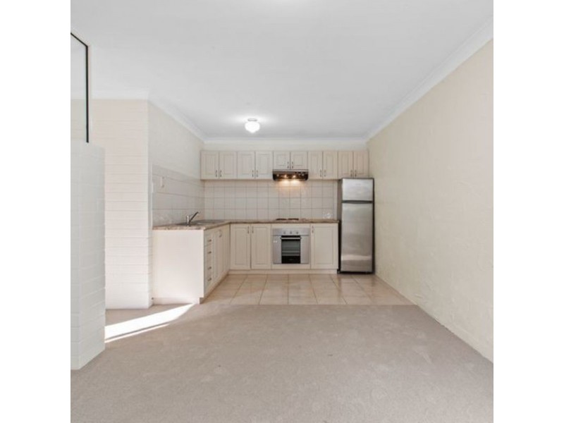 26/169 Sandringham Village, Great Eastern Highway, Belmont WA 6104
