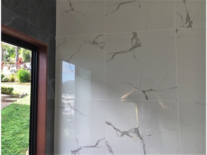 14 Whitehaven Crescent, Cannonvale QLD 4802