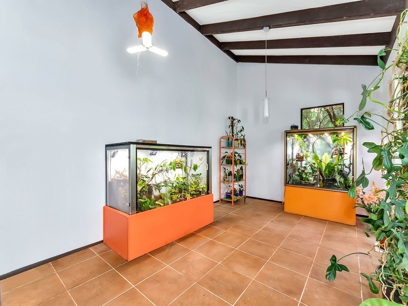 34 Carawatha Ave, Mount Nasura WA 6112