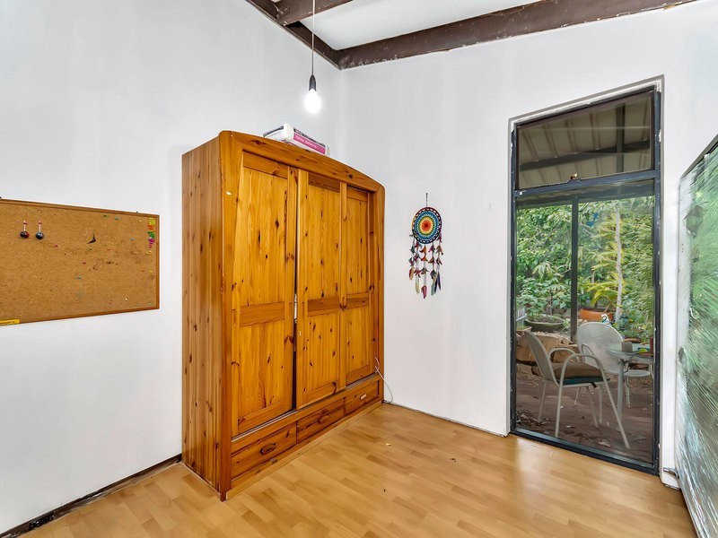 34 Carawatha Ave, Mount Nasura WA 6112