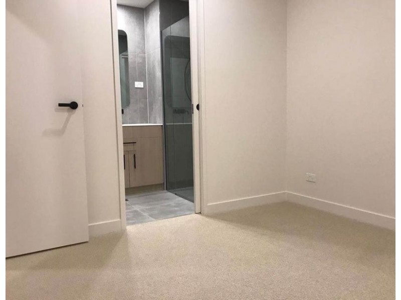 L4/864 Blackburn Road, Clayton VIC 3168
