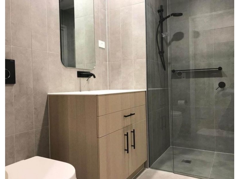 L4/864 Blackburn Road, Clayton VIC 3168