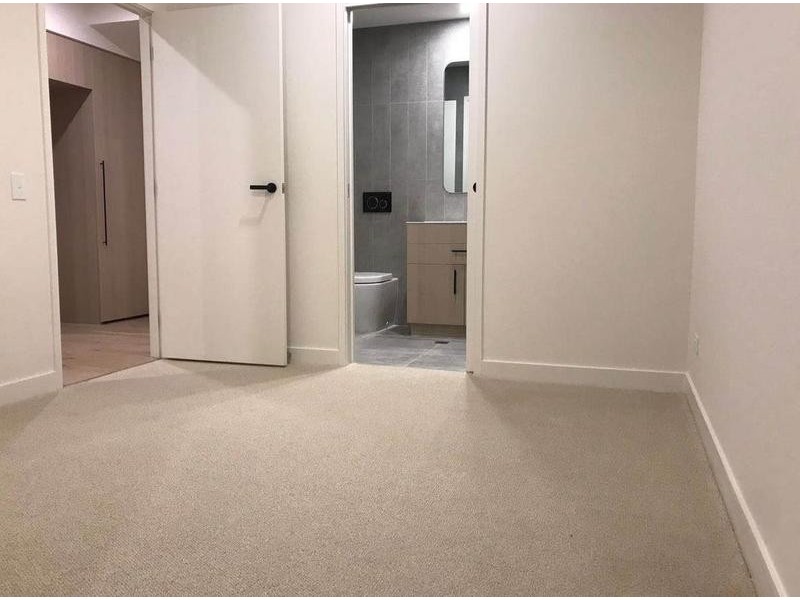 L4/864 Blackburn Road, Clayton VIC 3168