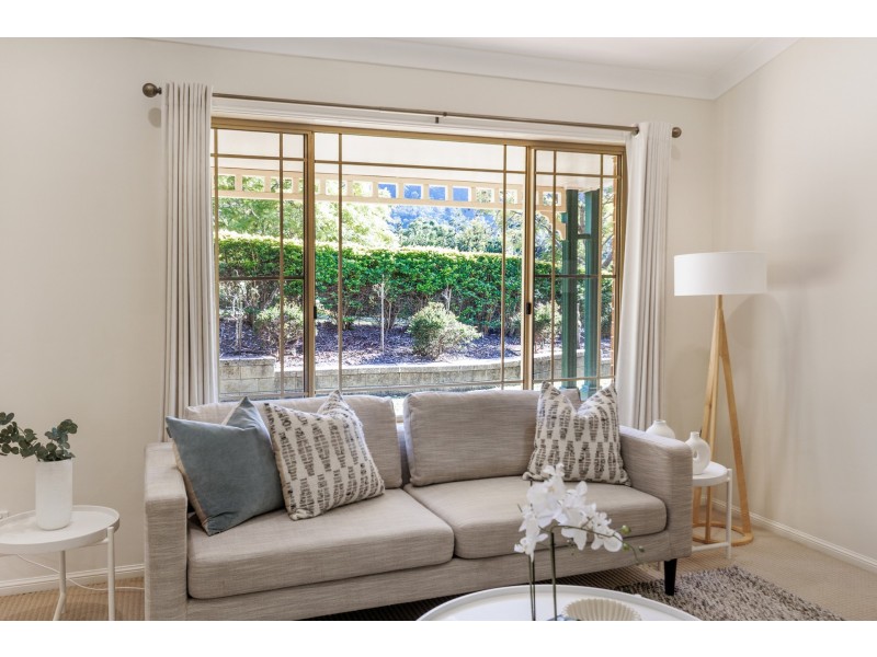 16 Greggs Road, Samford Valley QLD 4520