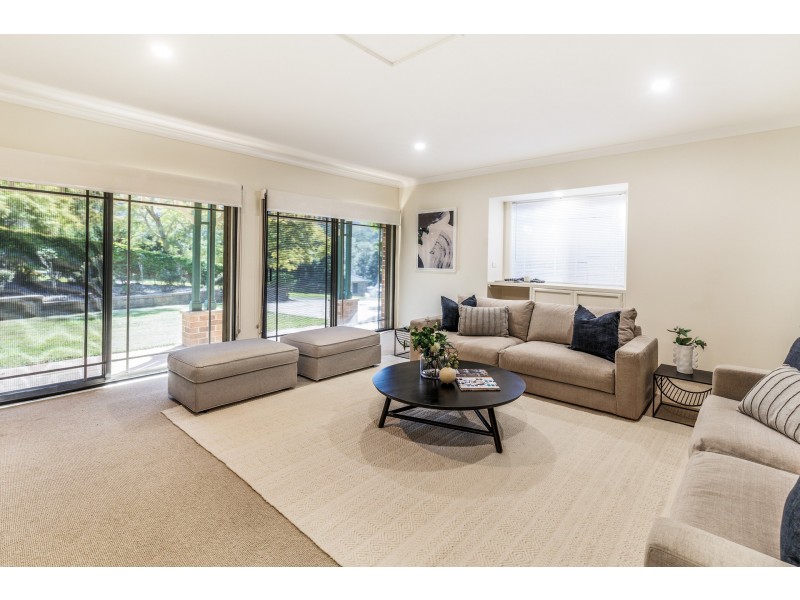 16 Greggs Road, Samford Valley QLD 4520