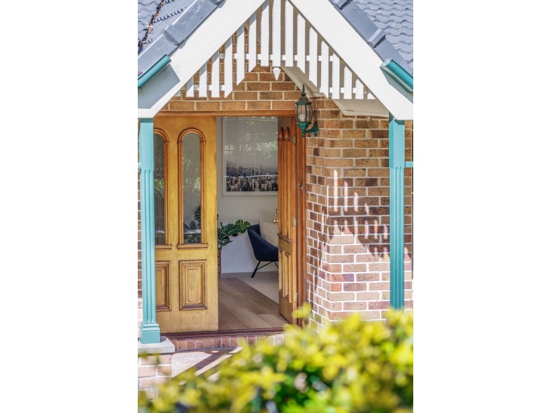 16 Greggs Road, Samford Valley QLD 4520