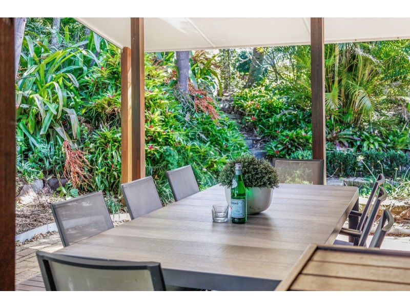 16 Greggs Road, Samford Valley QLD 4520