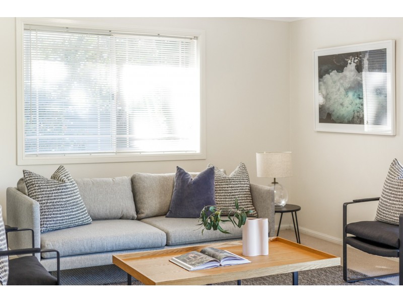 16 Greggs Road, Samford Valley QLD 4520