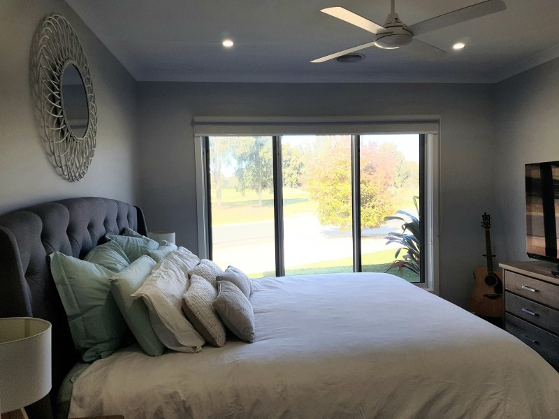 37 Sunningdale Boulevard, Tatura VIC 3616