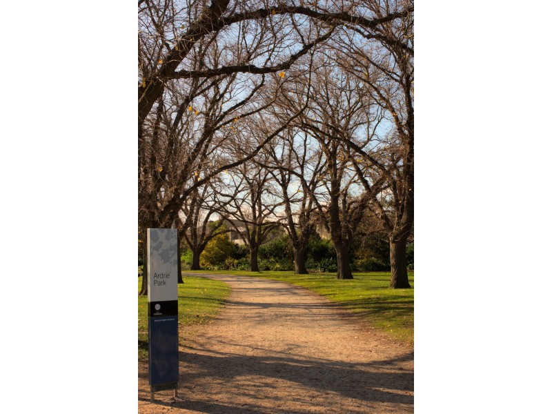 37 Macgregor St, Malvern East VIC 3145