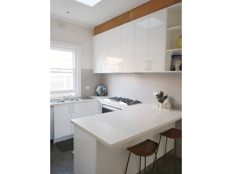 37 Macgregor St, Malvern East VIC 3145