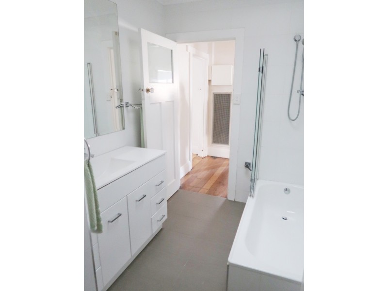 37 Macgregor St, Malvern East VIC 3145