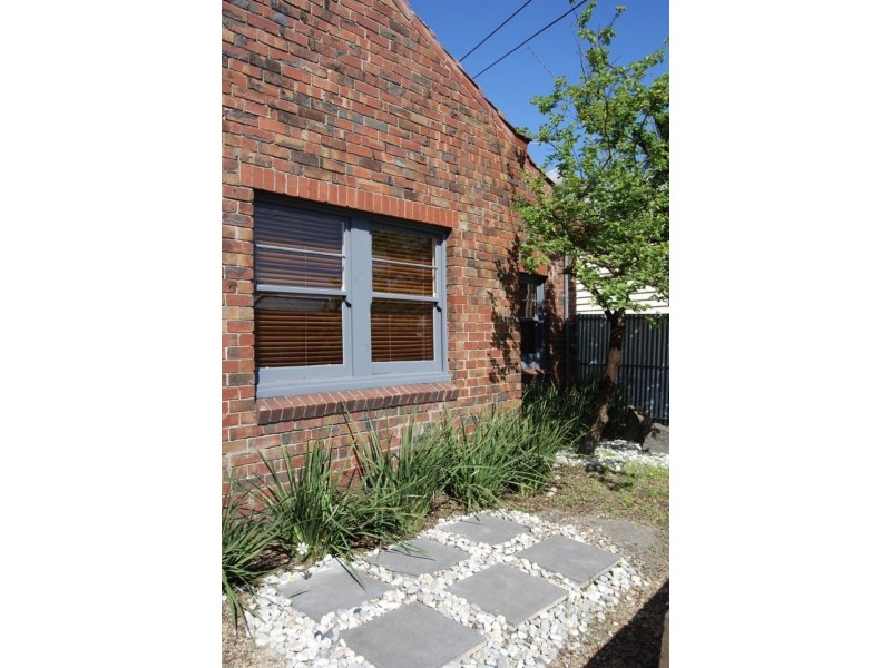 42 Lithgow Street, Abbotsford VIC 3067