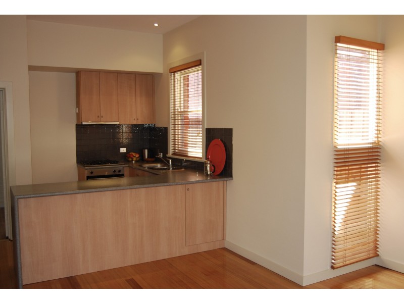 42 Lithgow Street, Abbotsford VIC 3067