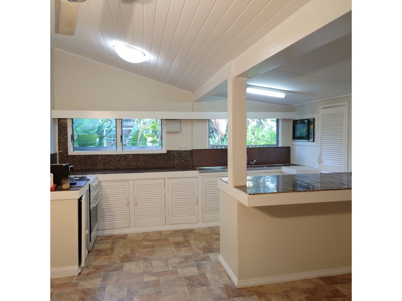 21 John Street, Cairns North QLD 4870