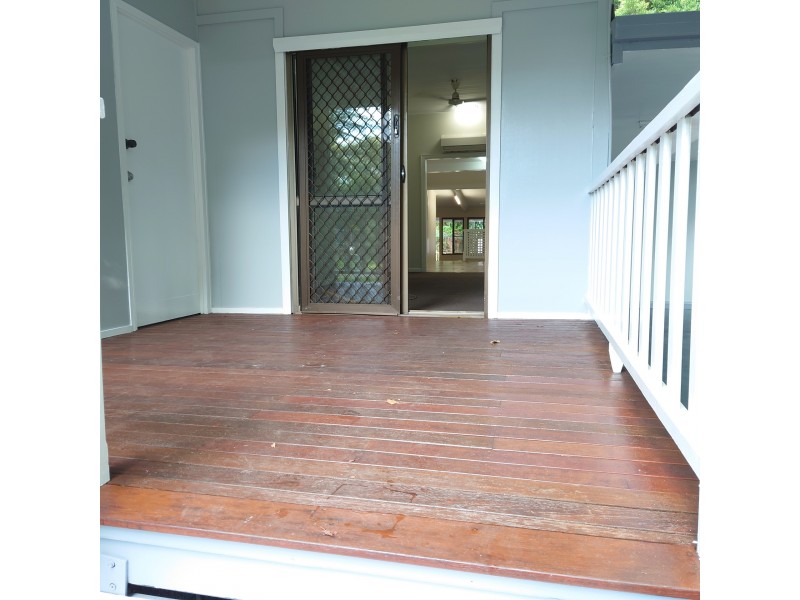 21 John Street, Cairns North QLD 4870