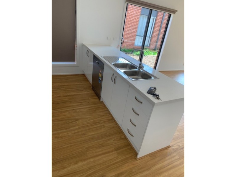 Lot 450 Whiteside Street, Beveridge VIC 3753