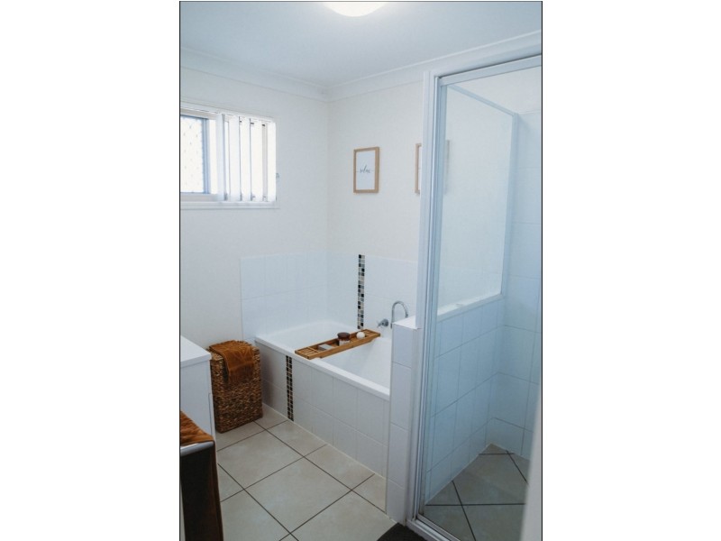 25 Emery Street, Gracemere QLD 4702