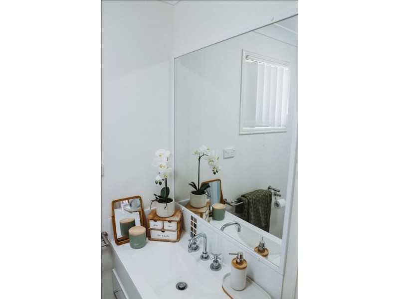 25 Emery Street, Gracemere QLD 4702