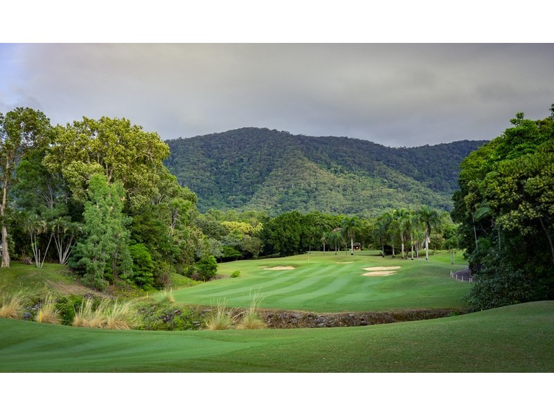 Kewarra Beach QLD 4879