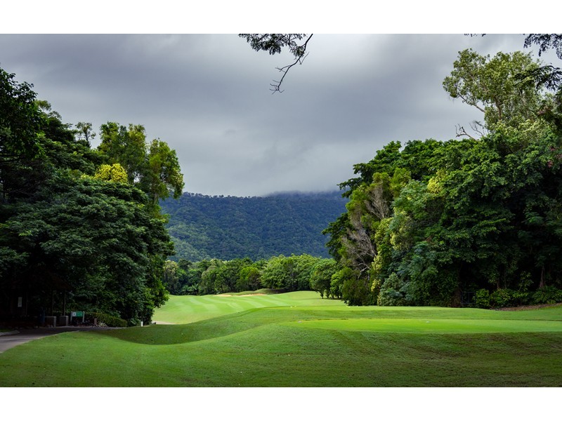 Kewarra Beach QLD 4879