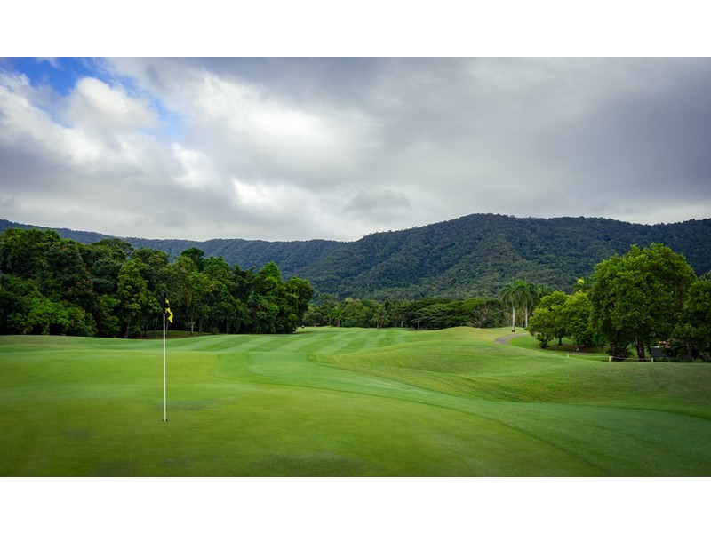 Kewarra Beach QLD 4879