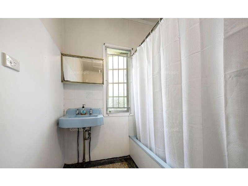 27 Alexander Road, Oxley QLD 4075