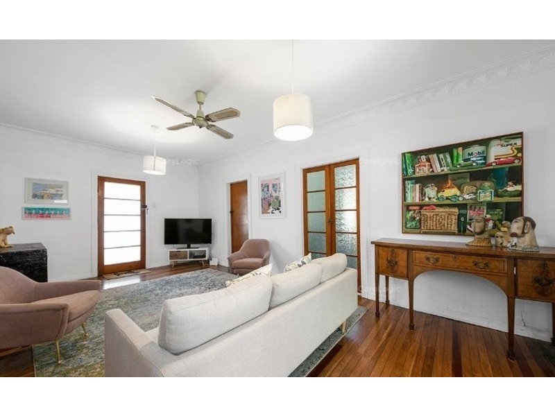 27 Alexander Road, Oxley QLD 4075