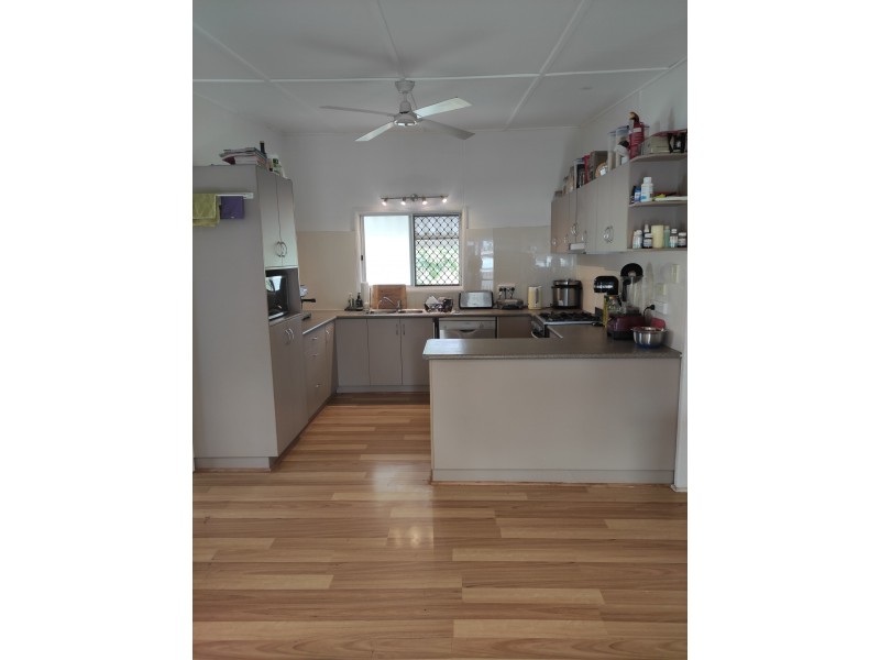123 Zelma Street, Grasstree Beach QLD 4740