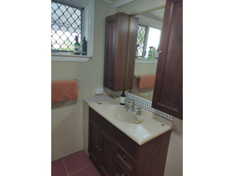 123 Zelma Street, Grasstree Beach QLD 4740