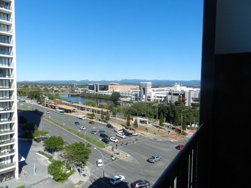 809/32 Surf Parade, Broadbeach QLD 4218